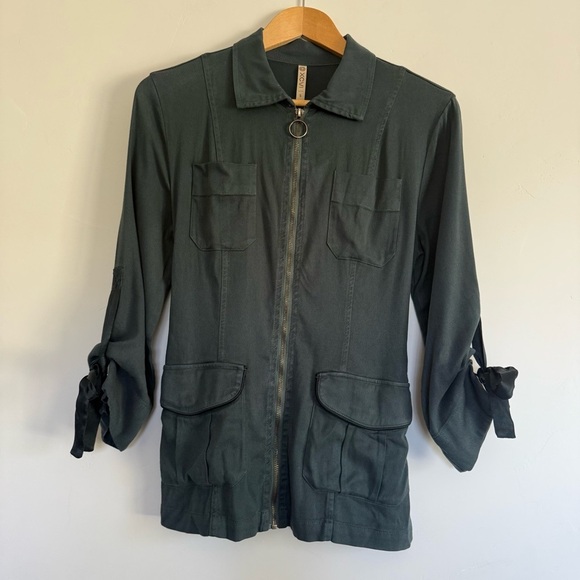 XCVI Jacket and wide-leg pants set in deep green  Size: S - Picture 2 of 7